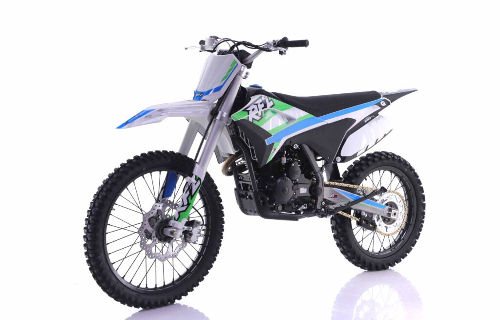 Apollo Thunder 250cc Dirt Bike